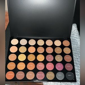 MORPHE Pallet